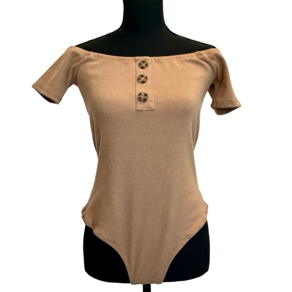 Streetwear Society tan brown ribbed short sleeve off the shoulder bodysuit Sz L